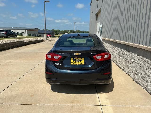 2016 Chevrolet Cruze - $10,996