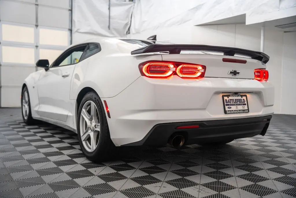 2023 Chevrolet Camaro - $17,000