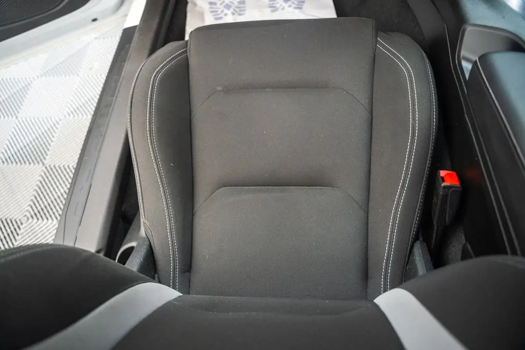 2023 Chevrolet Camaro - $17,000