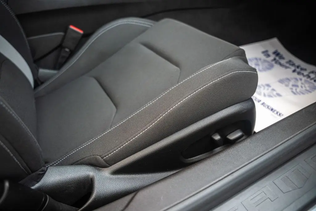 2023 Chevrolet Camaro - $17,000