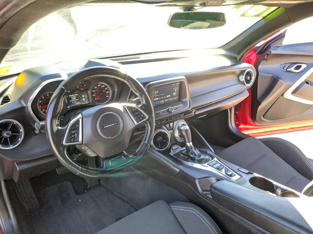 2016 Chevrolet Camaro - $16,995