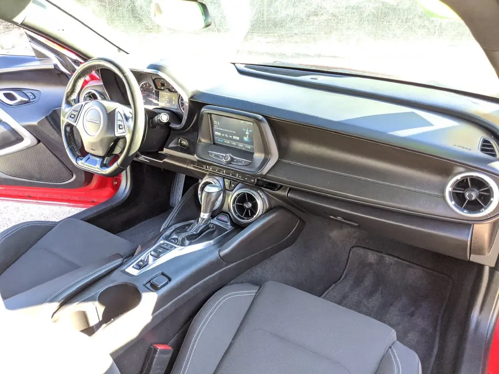 2016 Chevrolet Camaro - $16,995