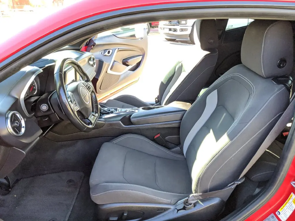 2016 Chevrolet Camaro - $16,995