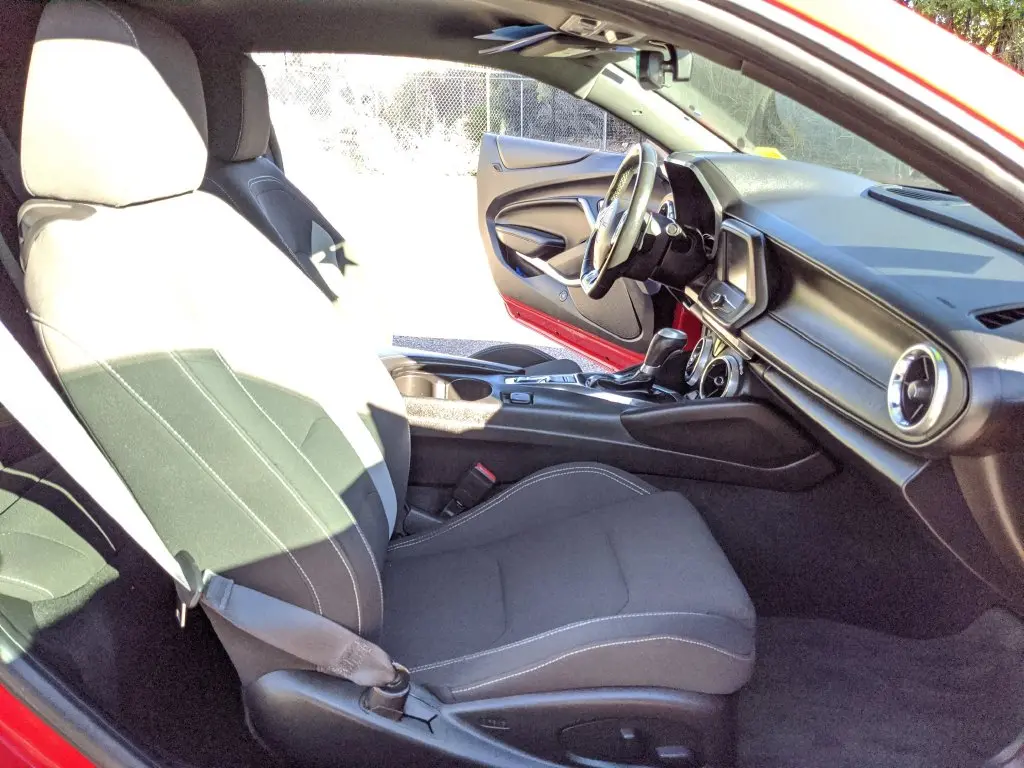 2016 Chevrolet Camaro - $16,995