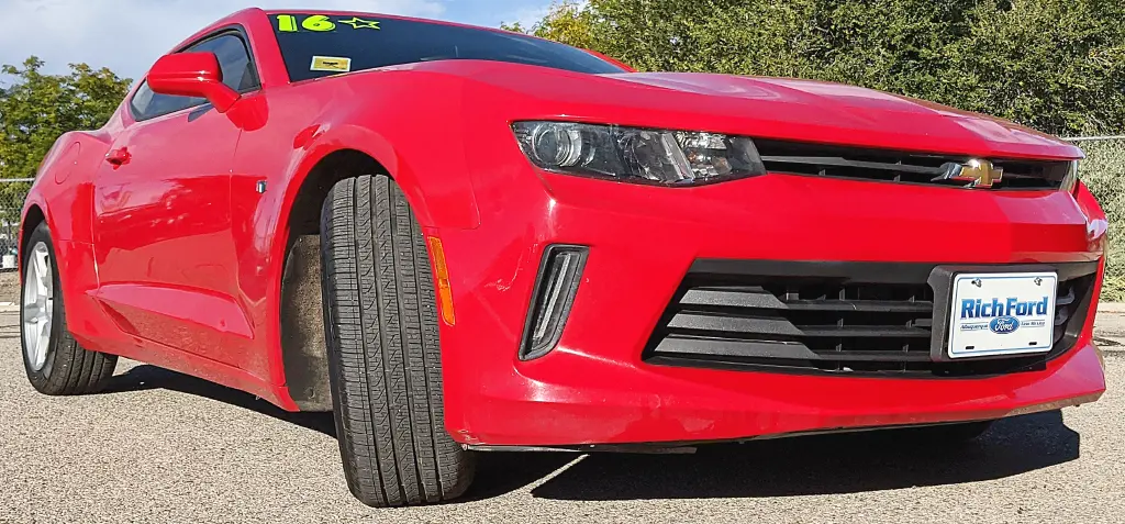 2016 Chevrolet Camaro - $16,995