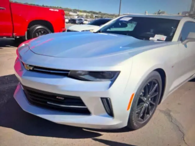 2017 Chevrolet Camaro - $15,986