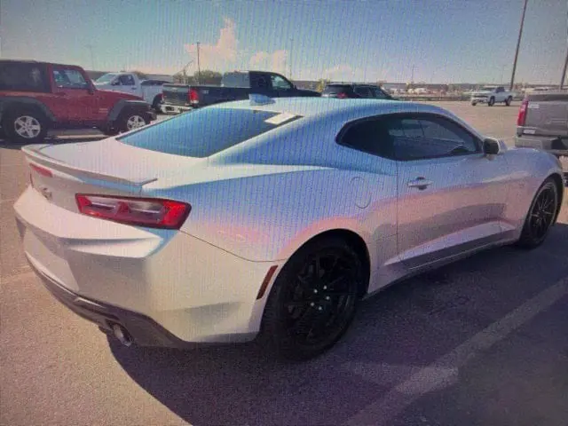 2017 Chevrolet Camaro - $15,986