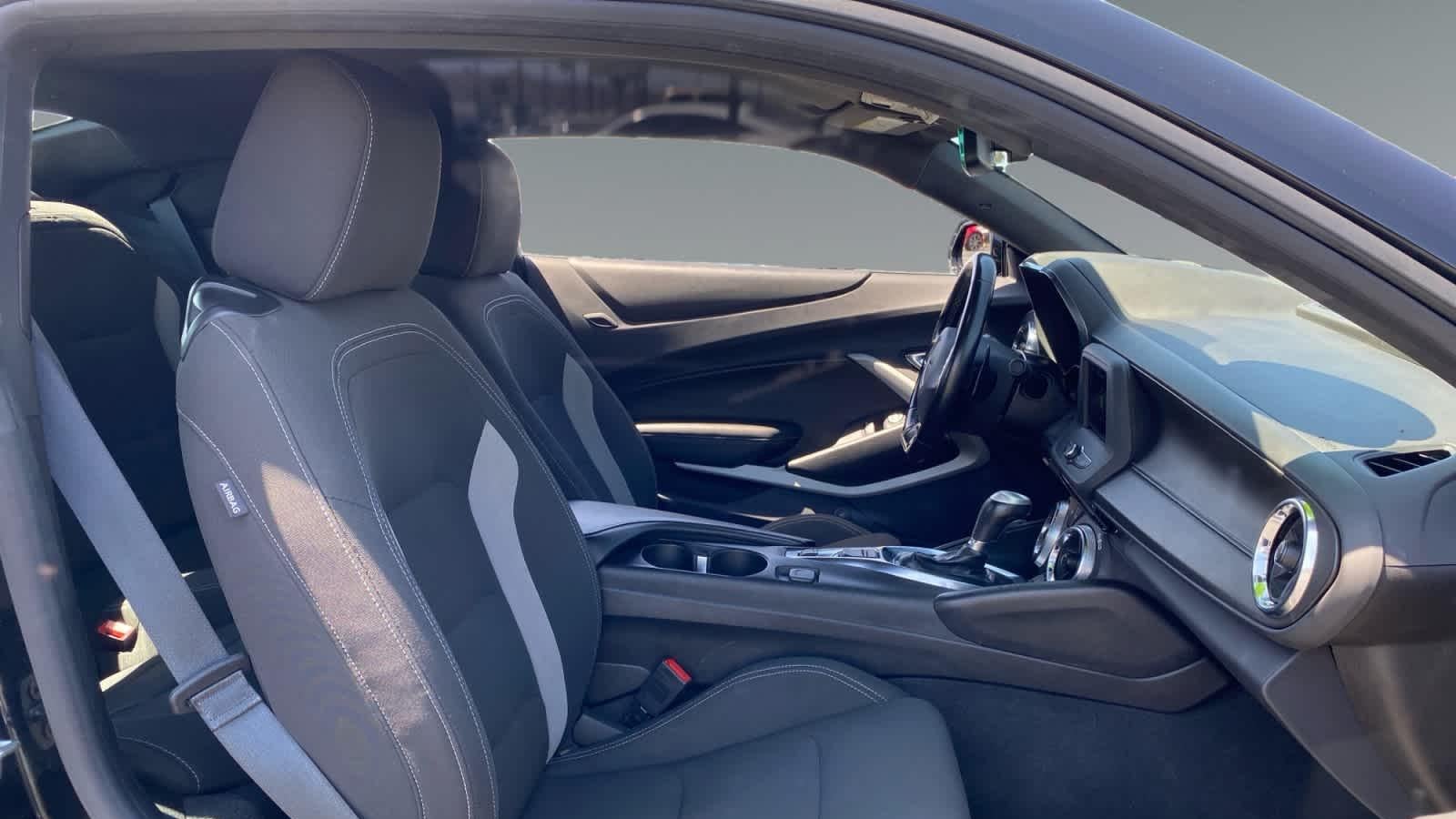 2023 Chevrolet Camaro LT