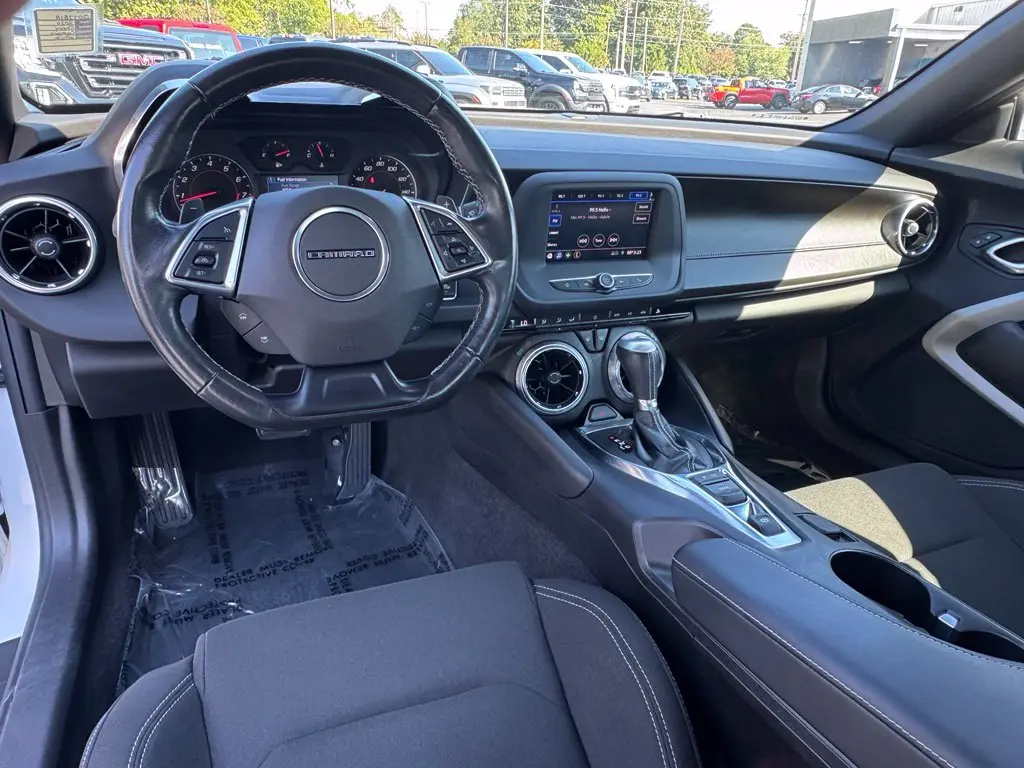 2020 Chevrolet Camaro - $24,252