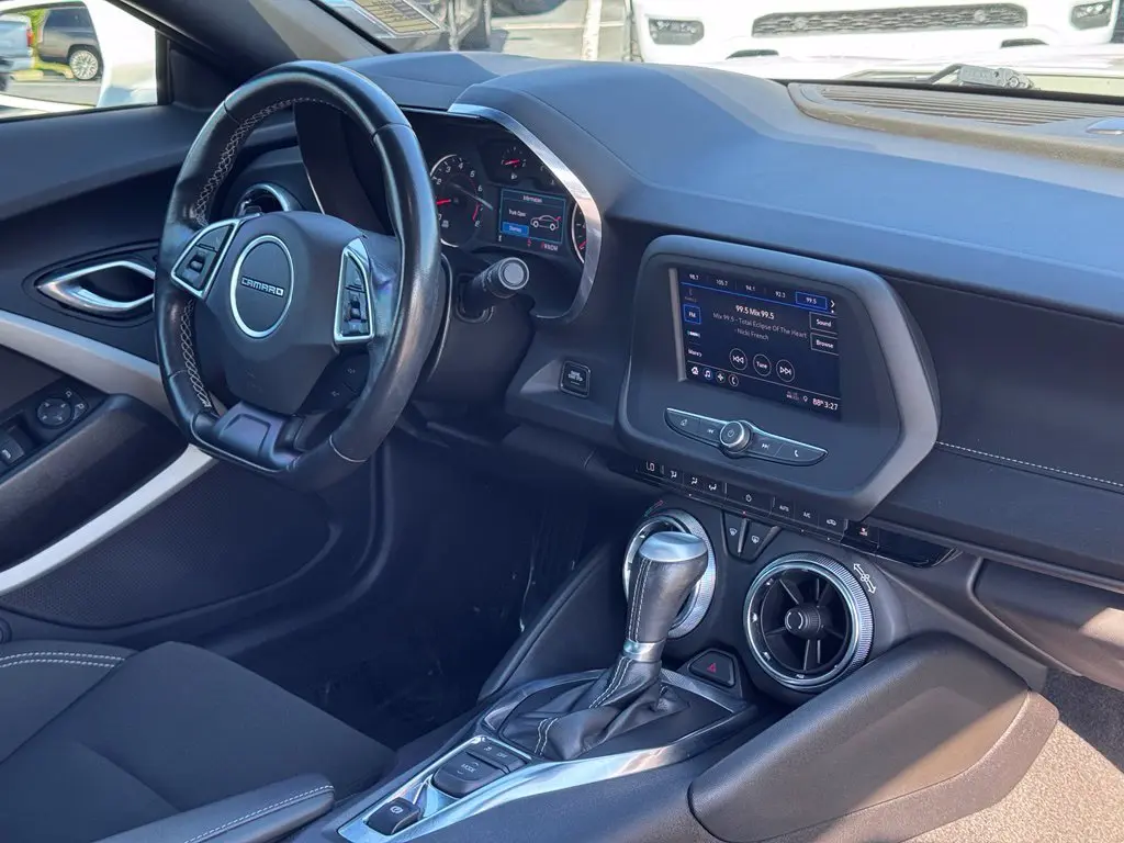 2020 Chevrolet Camaro - $24,252