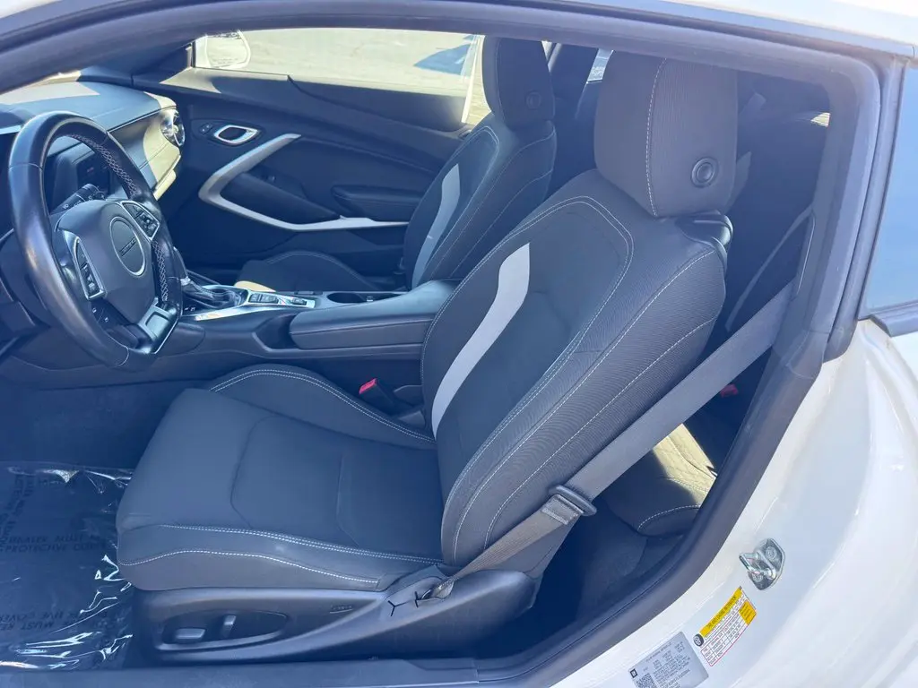 2020 Chevrolet Camaro - $24,252