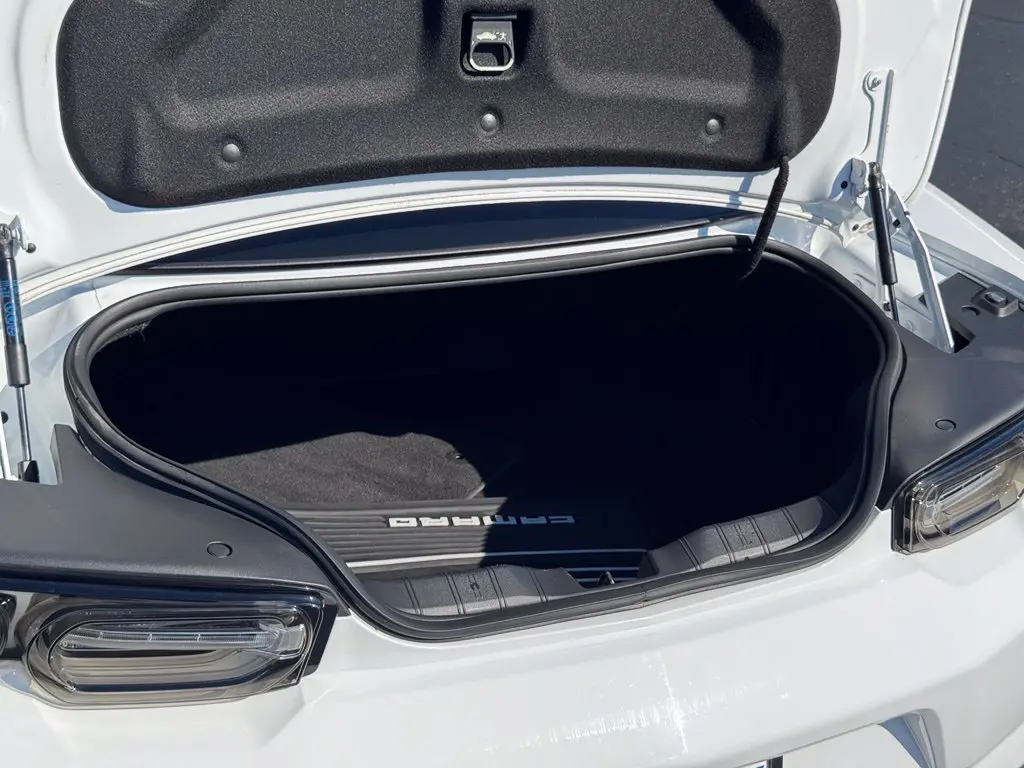 2020 Chevrolet Camaro - $24,252
