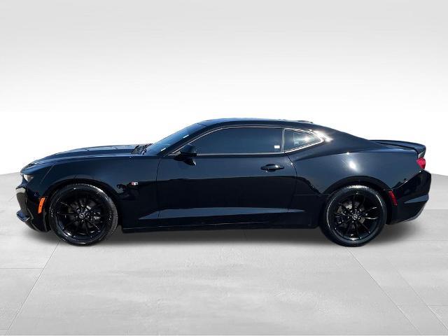 2019 Chevrolet Camaro LT — photo 1 of 12