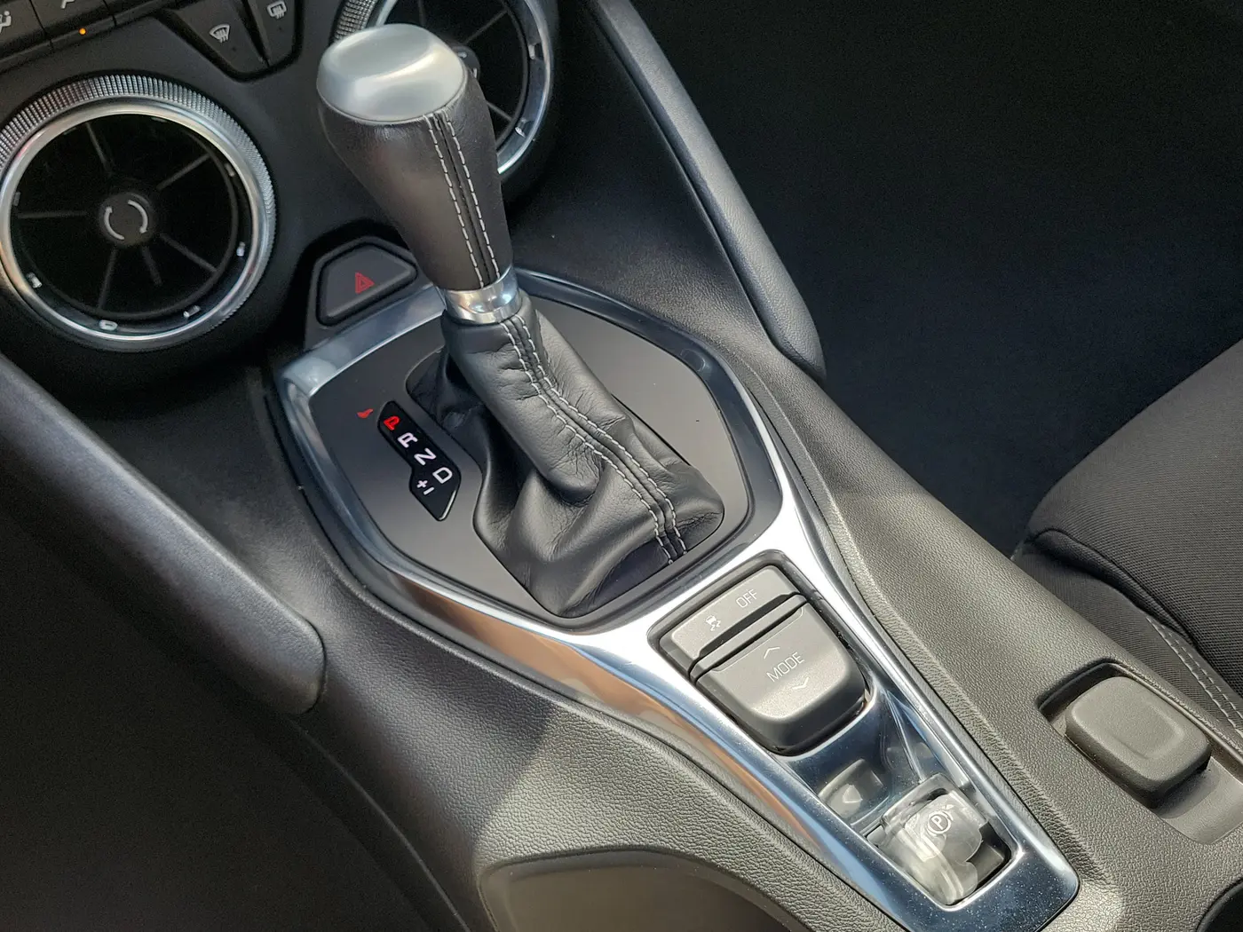 2021 Chevrolet Camaro - $20,990