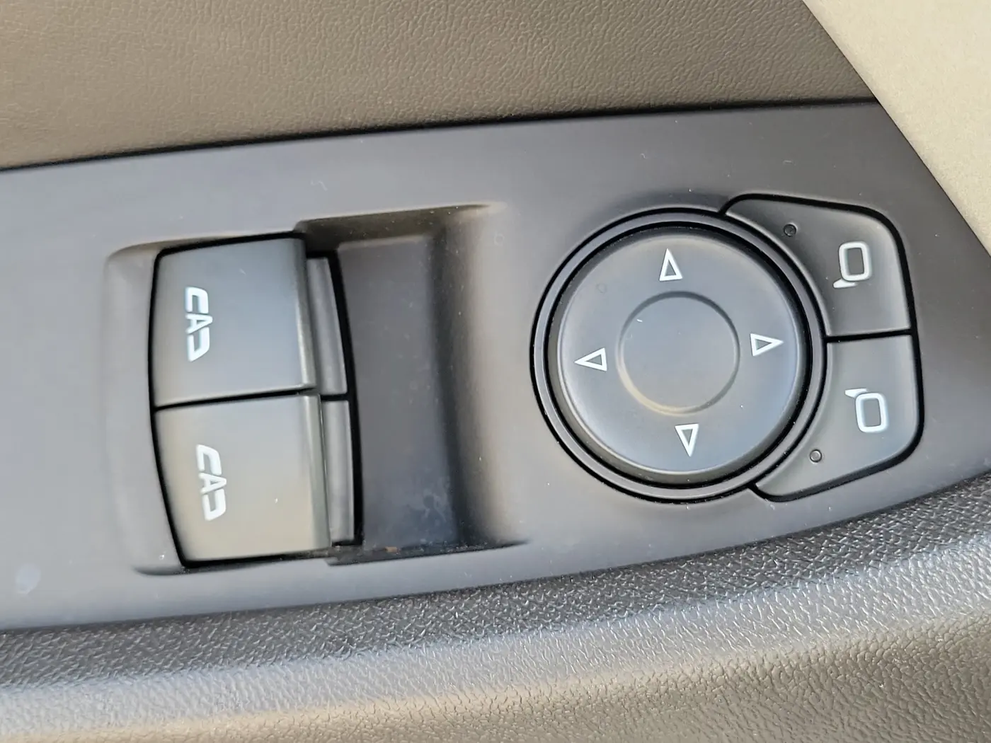 2021 Chevrolet Camaro - $20,990