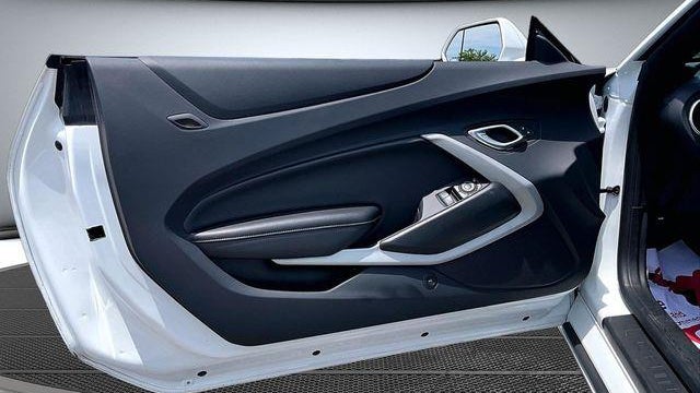 2023 Chevrolet Camaro LT