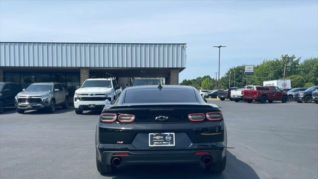 2023 Chevrolet Camaro LT