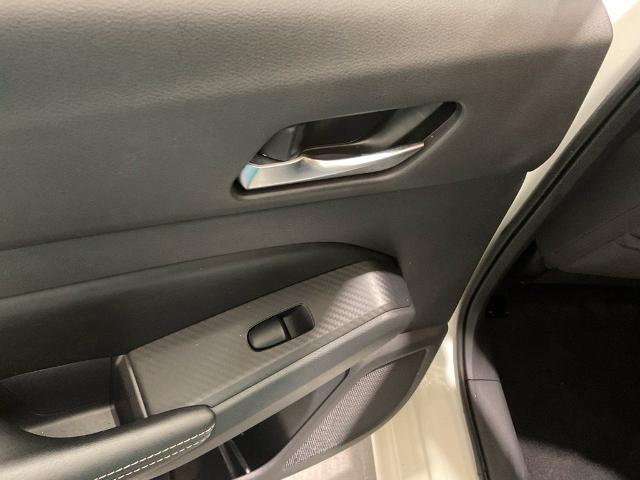 2017 Chevrolet Camaro - $20,455