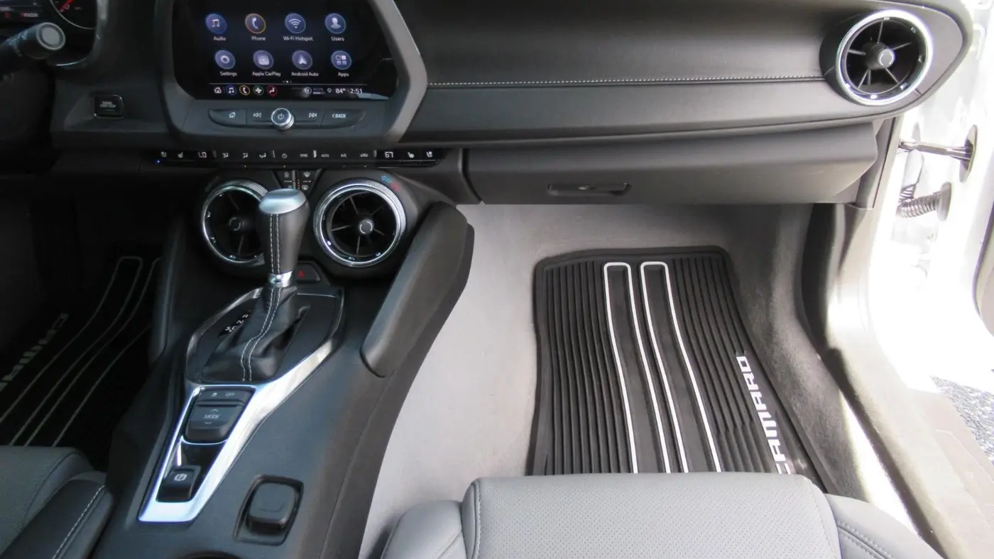 2022 Chevrolet Camaro LT