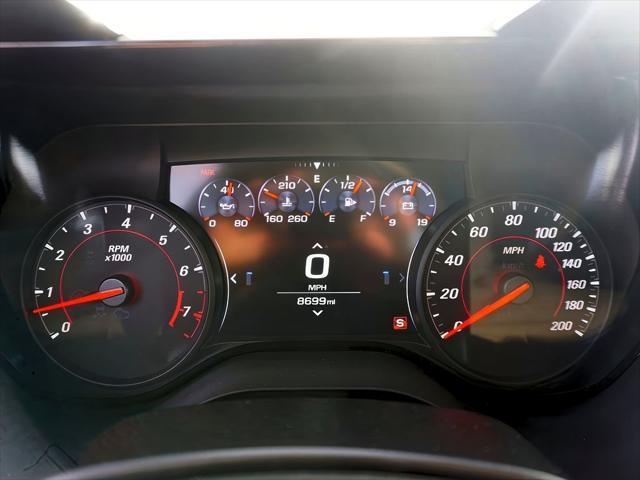 2022 Chevrolet Camaro - $43,199