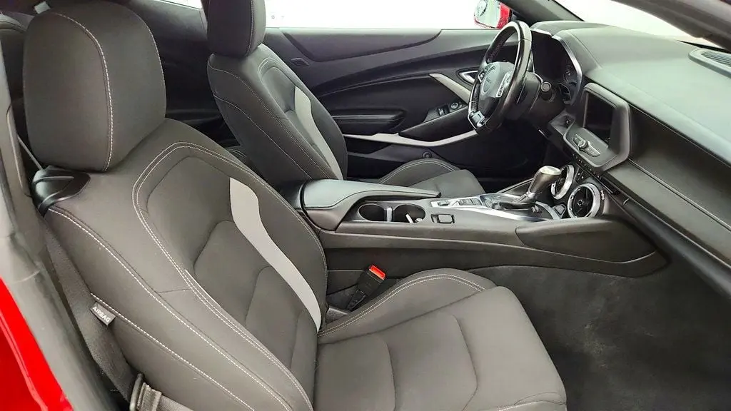 2023 Chevrolet Camaro - $28,995