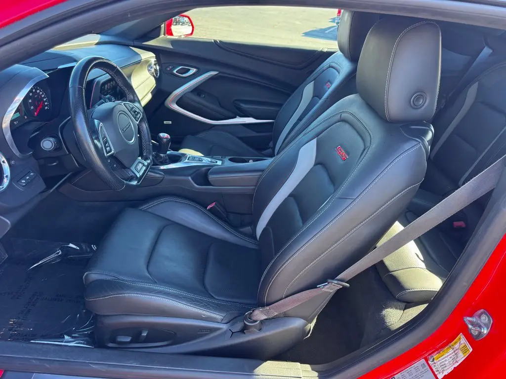 2016 Chevrolet Camaro - $31,565