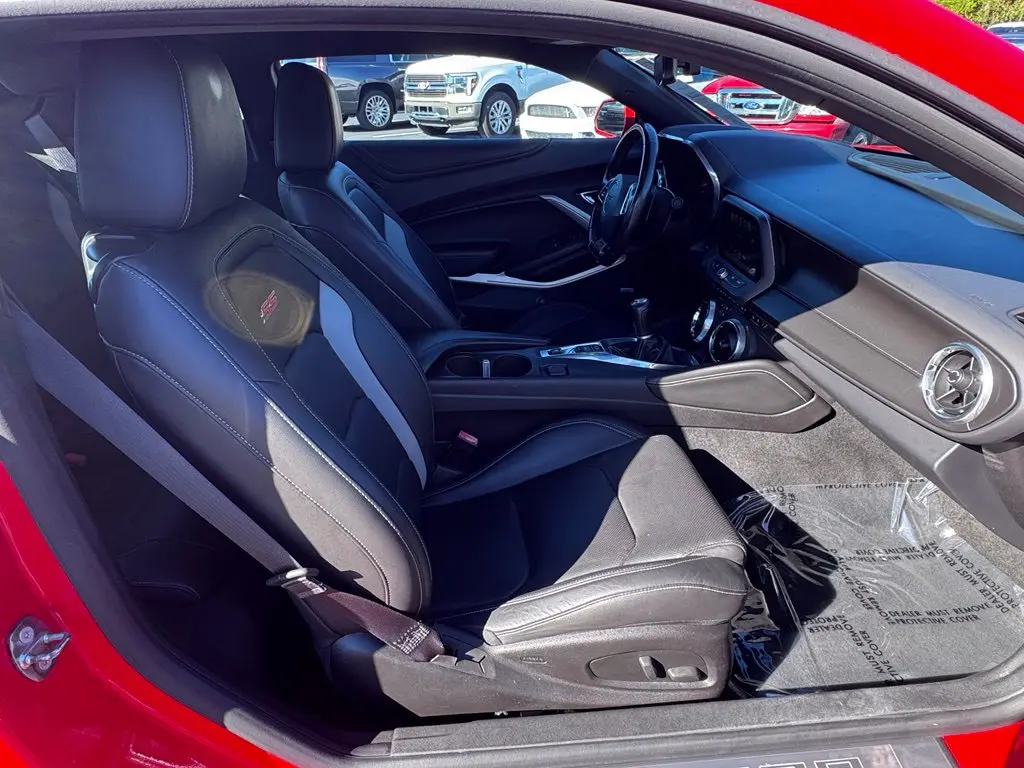 2016 Chevrolet Camaro - $31,565