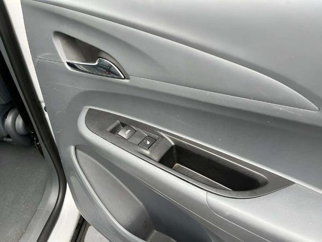 2017 Chevrolet Bolt - $15,971