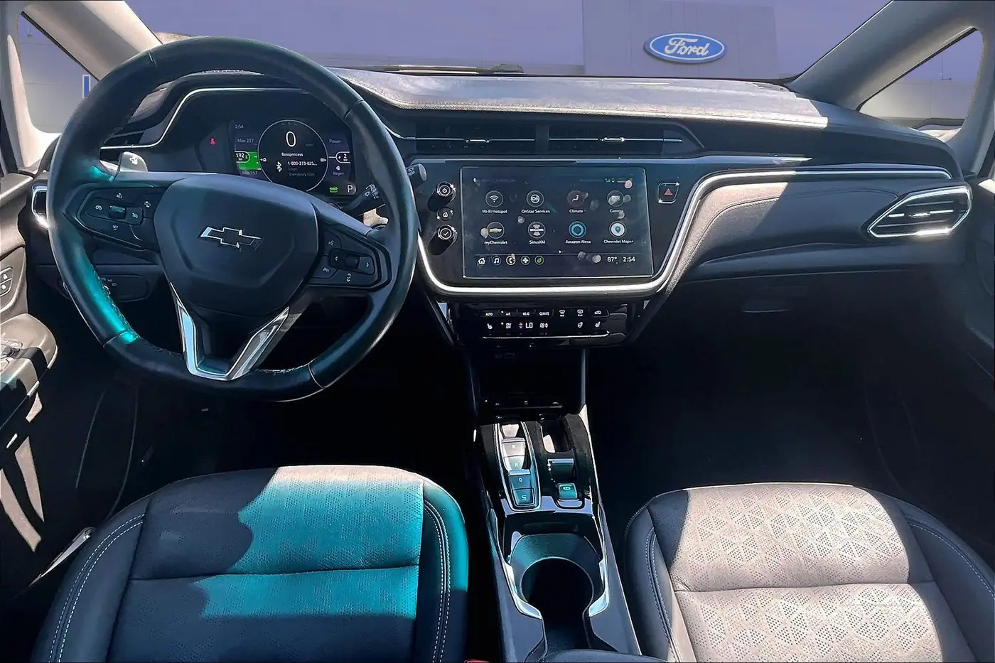 2023 Chevrolet Bolt - $25,700