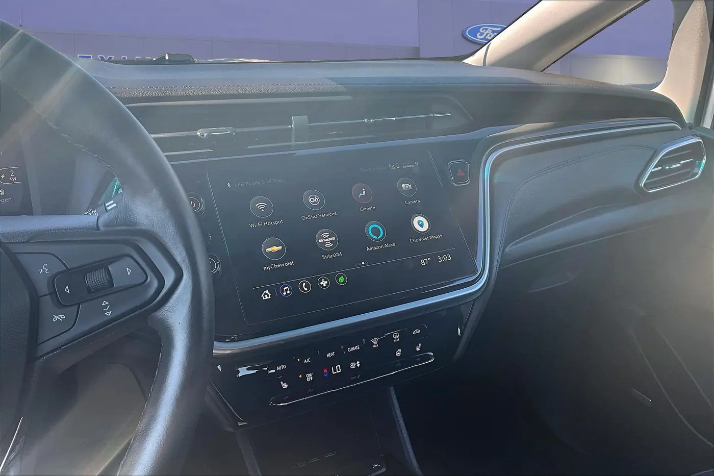 2023 Chevrolet Bolt - $25,700