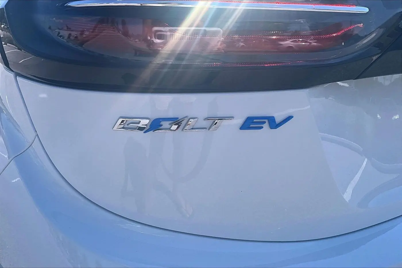 2023 Chevrolet Bolt - $25,700