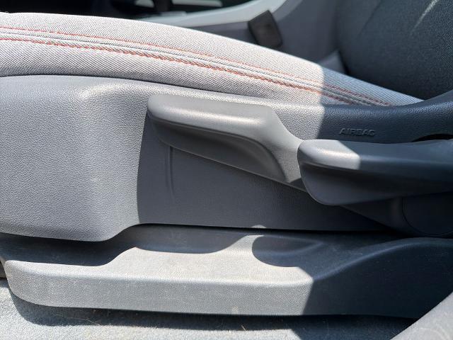 2020 Chevrolet Bolt - $16,901
