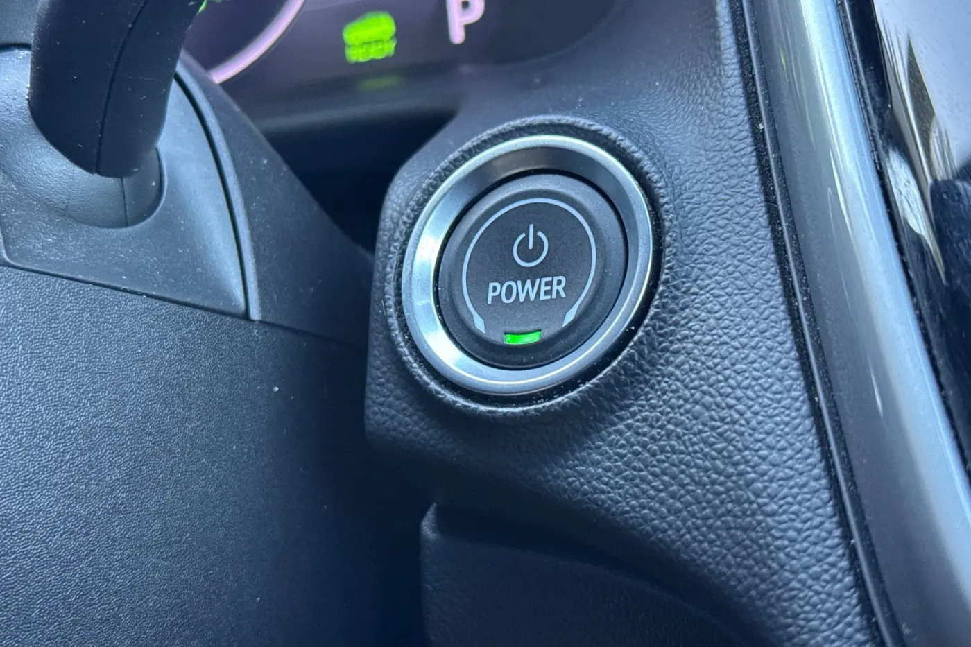 2023 Chevrolet Bolt - $21,900