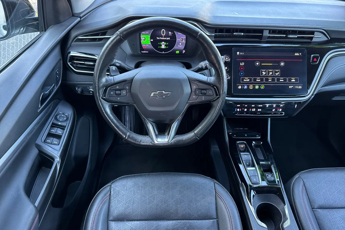 2023 Chevrolet Bolt - $21,900
