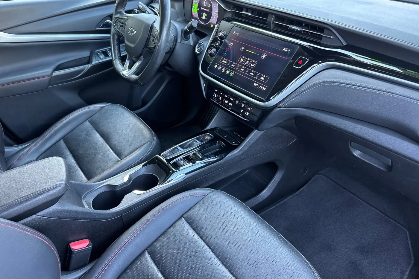 2023 Chevrolet Bolt - $21,900