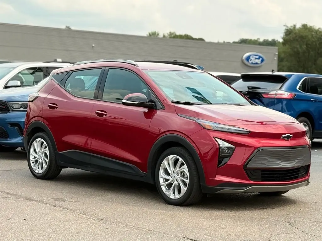 2022 Chevrolet Bolt - $20,000