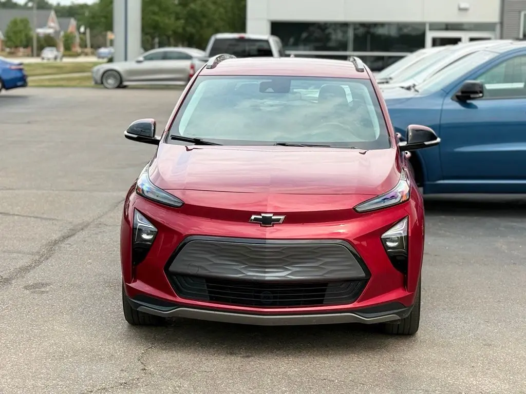 2022 Chevrolet Bolt - $20,000