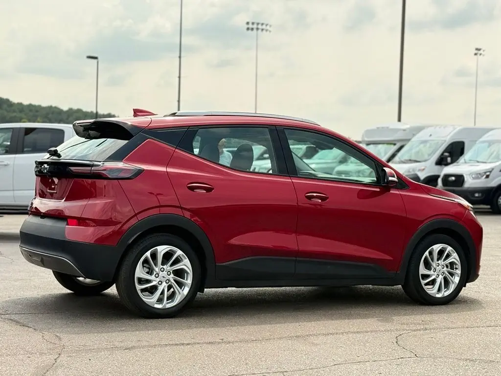 2022 Chevrolet Bolt - $20,000