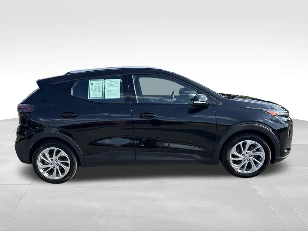 2023 Chevrolet Bolt - $19,893