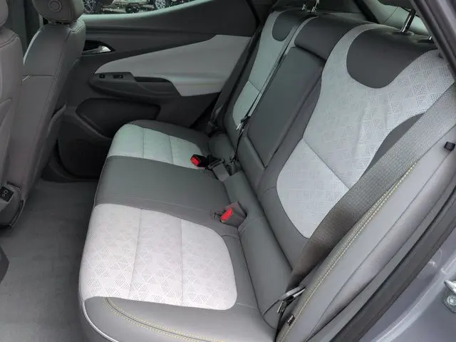 2023 Chevrolet Bolt - $24,997
