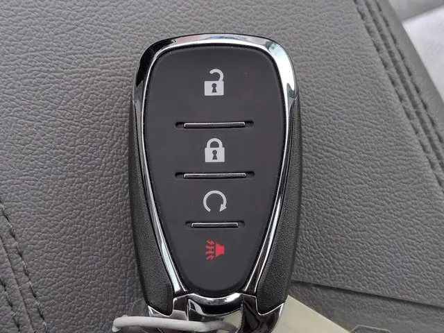 2023 Chevrolet Bolt - $24,997