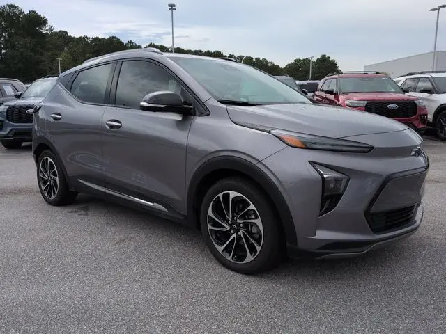 2023 Chevrolet Bolt - $24,997