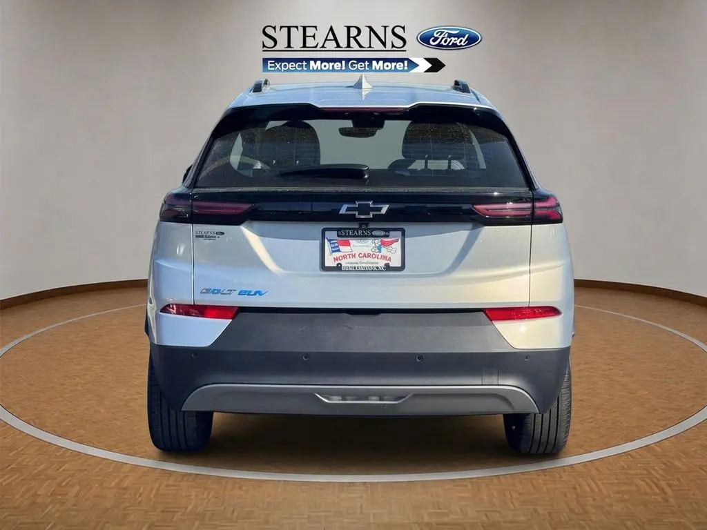 2023 Chevrolet Bolt - $22,000