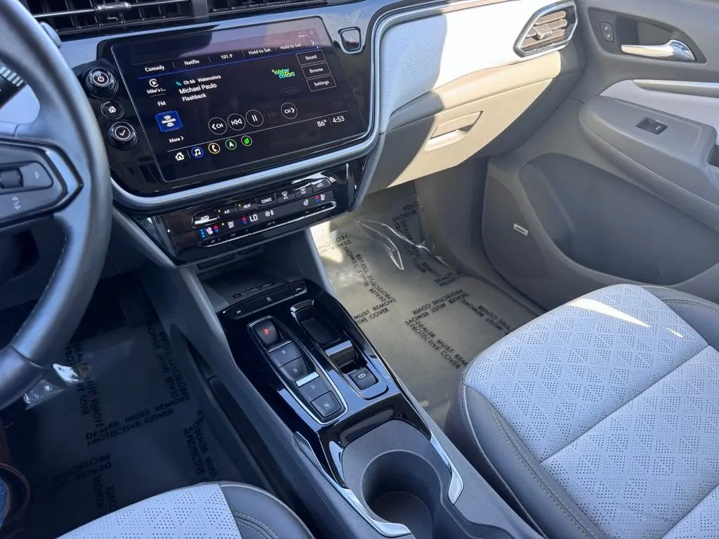 2023 Chevrolet Bolt - $22,000