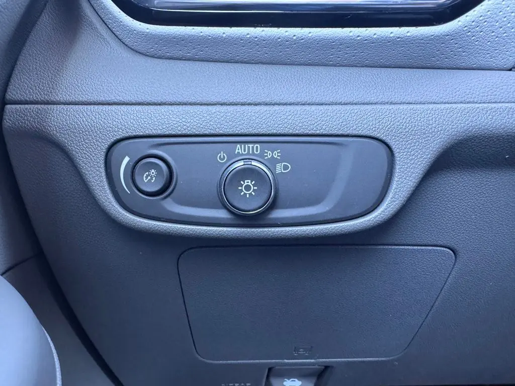2023 Chevrolet Bolt - $22,000