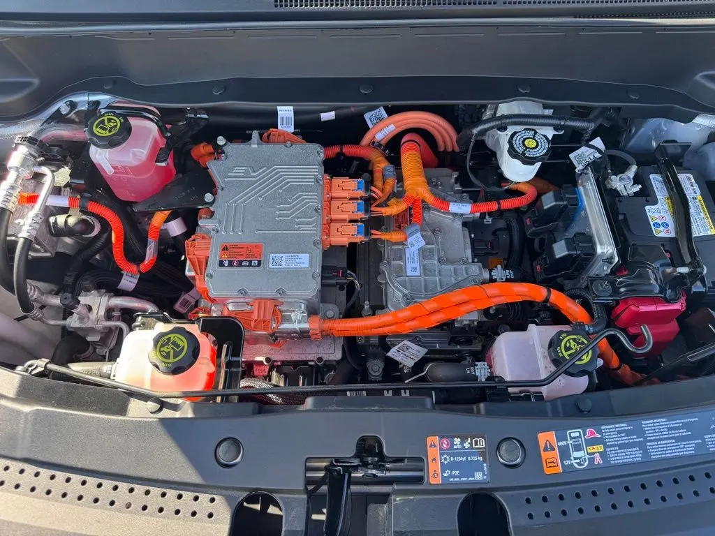 2023 Chevrolet Bolt - $22,000