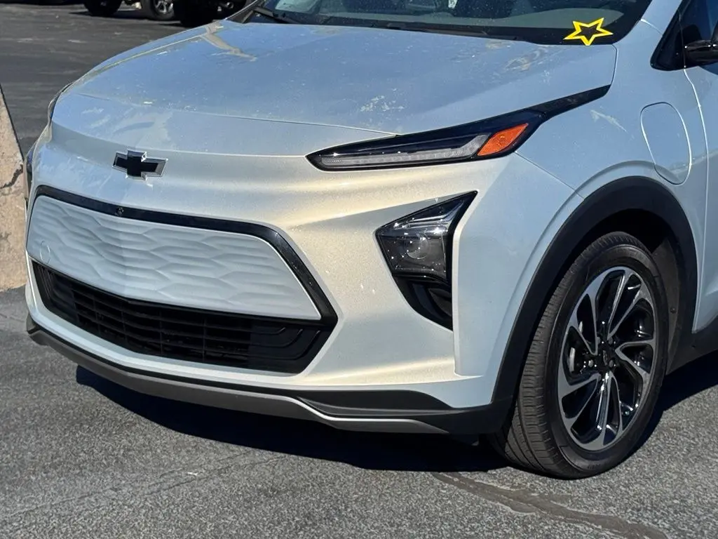 2023 Chevrolet Bolt - $22,000