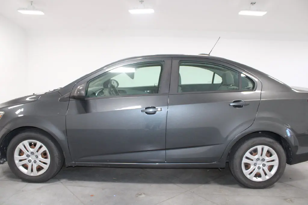 2019 Chevrolet Sonic - $10,288