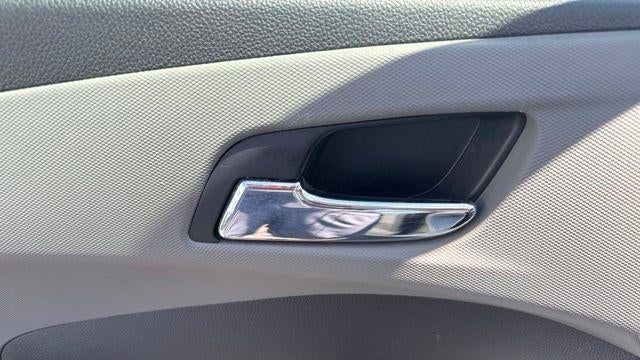 2012 Chevrolet Sonic LS