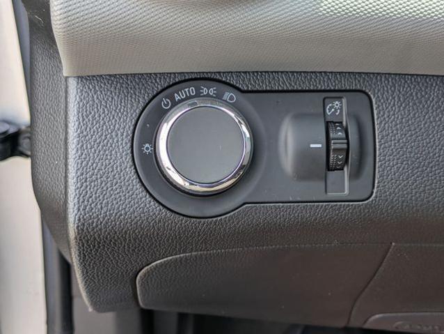 2013 Chevrolet Sonic - $7,992
